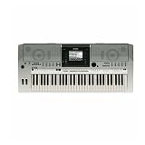 PSR S900