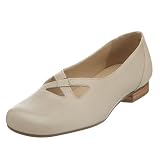 Trotters Women's Maggie Flat