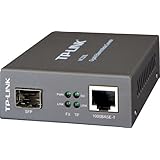 TP-LINK MC220L Gigabit Media Converter, 1000Mbps RJ45 to 1000Mbps SFP slot supporting MiniGBIC modules, chassis mountable