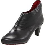 TSUBO Womens Cusus Ankle Boot