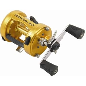 Penn Gold Label Series International 900 Series Baitcast Reel (240-Yard 15-Pound)