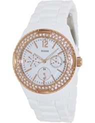 GUESS Womens U0062L6 Rose Gold-Tone Feminine Classic Watch