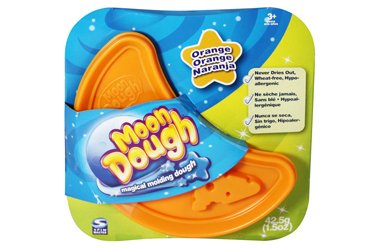 Spin Master Magical Molding Moon Dough Orange