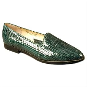 Giorgio Brutini 150635 Plain Toe Pump in Green by Giorgio Brutini