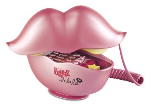 Childrens Toyshop  Toys : Bratz Plugged In - Lip Phone