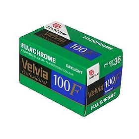 Fujifilm Fujichrome Velvia 100F (RVP 100F) - Color slide film - 135 (35 mm) - ISO 100 -... by 