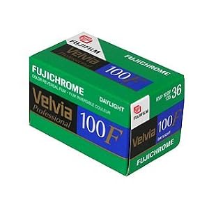 Fujifilm Fujichrome Velvia 100F (RVP 100F) - Color slide film - 135 (35 mm) - ISO 100 -... by