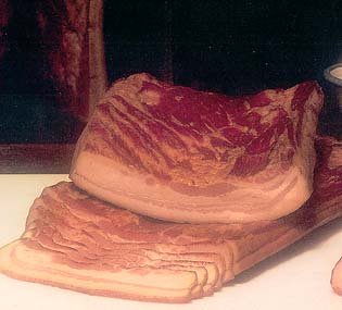 Nueske Thick Sliced Applewood Smoked Bacon by Wisconsinmade.com