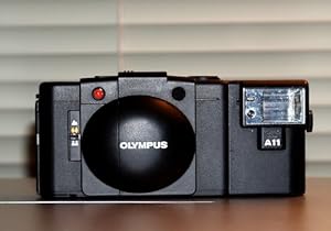 Olympus XA2
