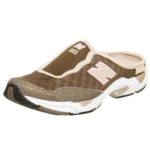 new balance women's wa802 sneaker