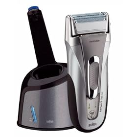Braun Series 3 390cc Clean & Renew System Rechargeable Foil Electric Shaver