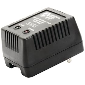 UPG D1730 SEALED LEAD ACID CHARGER (12V DUAL-STAGE WITH SCREW TERMINALS)-UBCD1730
