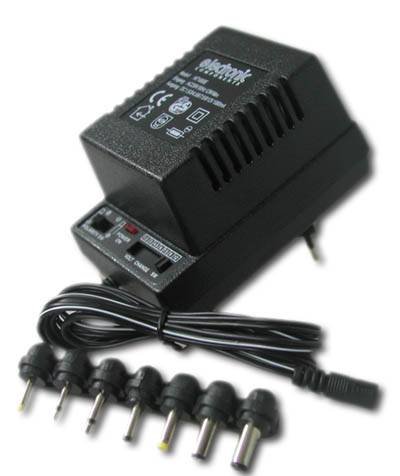 Universal-Netzadapter / Netzteil für diverse Geräte - 1,5 bis 12V - 1000mA