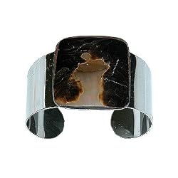 World is an Oyster Cuff (Sweet Safari)