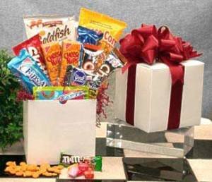 On the Go Snack Care Package by GaVooN