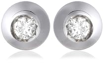 Diamond Stud Earrings in 18ct White Gold