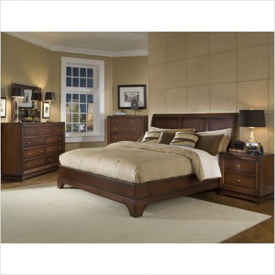 Hailey Bed in Antique Walnut Size: King