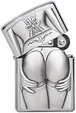 Eigenschaften Zippo 300116 / Zippo Benzinfeuerzeug Feuerzeug Motiv Stocking Girl Trick - das Zippo mit dem gewissen Extra!