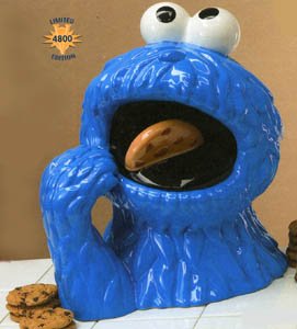 Childrens Toyshop  Kitchen & Housewares : SESAME STREET COOKIE MONSTER COOKIE JAR