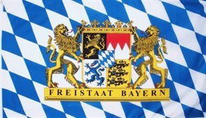 Top Qualität – Flagge BAYERN MIT LÖWENWAPPEN Bavaria Löwe Fahne, 250 x 150 cm, EXTREM REIßFEST, Keine BILLIG-CHINAWARE, Stoffgewicht ca. 100 g/m², sehr robust, extra starke Messing-Ösen – mehrfach umlaufend genäht, ideal als Hissflagge Hissfahne für Innen/Außen, für Haus, Garten zur Deko