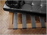 Review Classic and Modern  / Mies van der Rohe leather Barcelona daybed