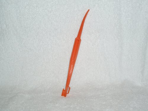 Pampered Chef Citrus Peeler in Bright Orange Color