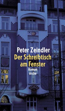 Der Schreibtisch am Fenster