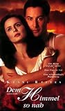 A Walk in the Clouds [VHS]