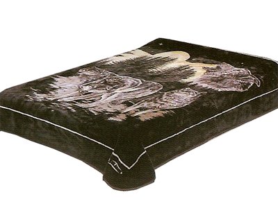 Solaron Queen Wolf Pack Korean Mink Blanket