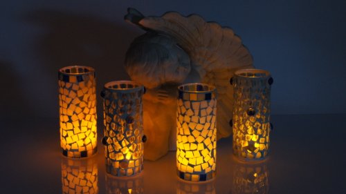 4er Set flammenlose Kerzen :::