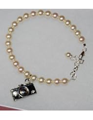 Camera Charm Bracelet - Make Memories That Last - Romantic Gift Keepsake