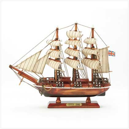 Cutty Sark' Wood Clipper Ship Model - Style 37481