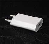 Produkt-Bild: Mini Netzstecker / Ladestecker / Ladeger&auml;t f&uuml;r die Steckdose wei&szlig; mit USB Eingang zum Aufladen f&uuml;r unterwegs, passend zu iPhone, iPad, iPod, MP3 Player und anderen USB Ger&auml;ten, Marke Incutex