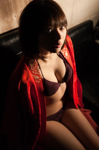 芳賀優里亜写真集 YUU*REAL