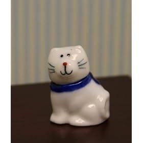 Porcelain Cat Cookie Jar in 1:12 Dollhouse Miniature Scale