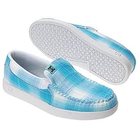 Buy DC Mens Villain Tx Skate Shoe by DC