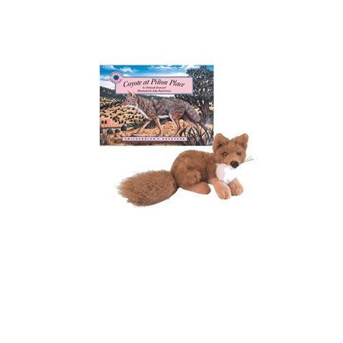 Cover image : Coyote at Pinon Place (Smithsonian's Backyard)