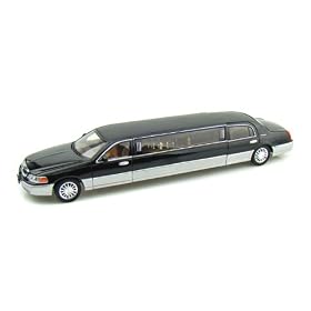 2003 Lincoln Limousine 1/28 - Black
