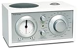 Tivoli Audio Model Three Uhrenradio weiss/silber