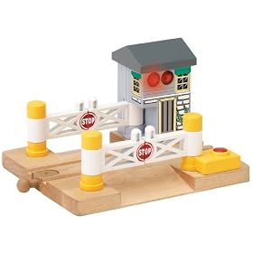 Thomas & Friends Wooden Railway- Deluxe Railroad Crossing