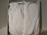 Bath & Body Works Sweetest Softest Robe on Earth - Color: White, Size S/M Small / Medium - Luxurious Plush Microfiber Spa Apparel