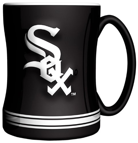 MLB Chicago White Sox 15-Ounce Sculpted Relief Mug