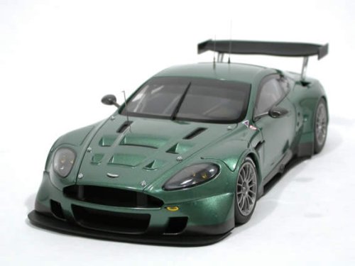 【Amazonの商品情報へ】1/18 モータースポーツシリーズ アストンマーチン DBR9 '05 ル・マン プレーンボディ (グリーン)