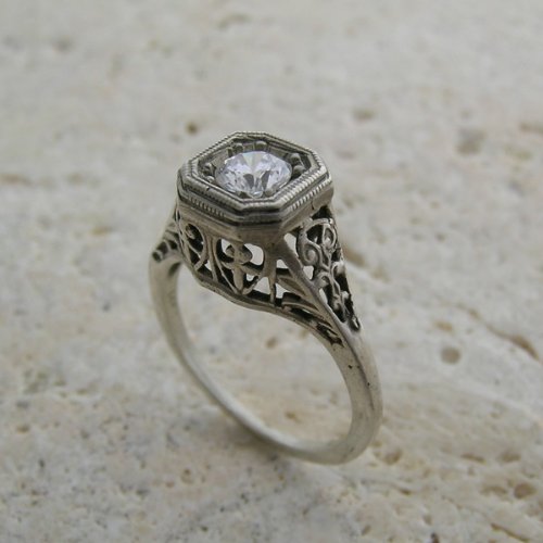 14K White Gold Art Nouveau Style Diamond Ring