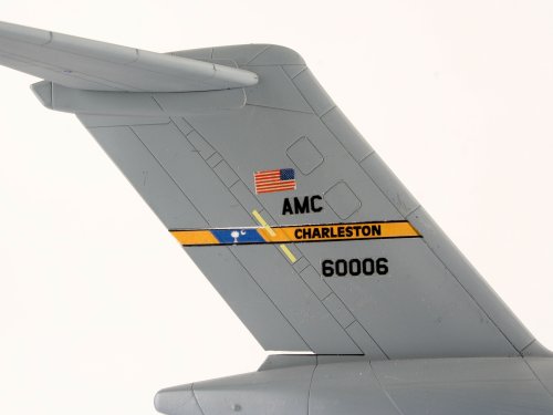 Imagen 5 de Revell Modellbausatz 04044 - C-17 Globemaster III en una escala de 1:144