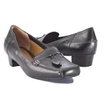 Liz Claiborne Freeda Black loafers