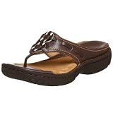  : Clarks Women's Avoca Thong Sandal,Dark Brown,5.5 M