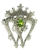 Holyrood Luckenbooth Brooch set with Peridot