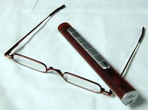 Eye Stic - Burgundy with rectangle Reader