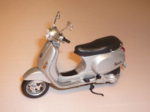 VESPA LX 2005 SILBER 1965 1/18 MAISTO MODELLMOTORRAD MODELL MOTORRAD